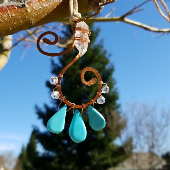 Swirl Necklace - Picture 2 of 8